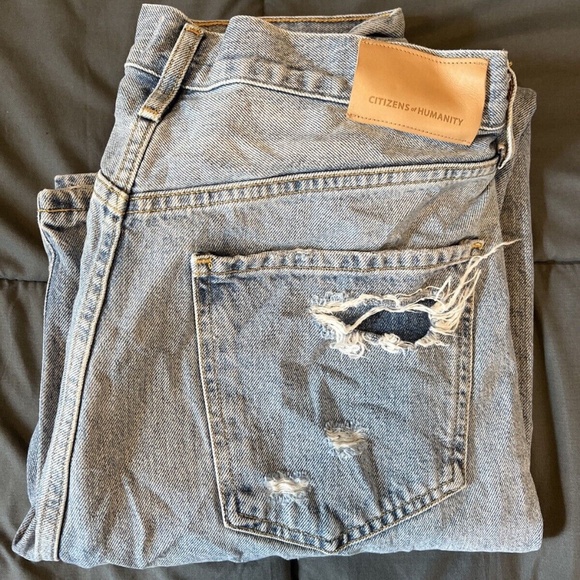 Citizens Of Humanity Distressed Light Wash Eva Jean Size 28 - Picture 1 of 13